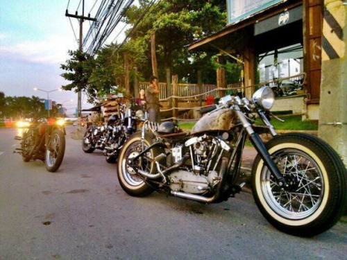 hotrodzandpinups:
“wetsteve3:
“totallyradchoppers:
“Pit Stop Choppers Custom Built Chopper Motorcycles!
”
Over 30,000 Real Biker Babe, Biker Event, Motorcycle and incredible photos of Professional models posing with bikes of all kinds… More published...